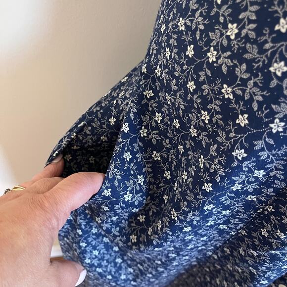 Vintage LL Bean Shirt Dress Size 14 Blue 90s Ditsy Cottage Tie Floral Modest - Picture 5 of 9